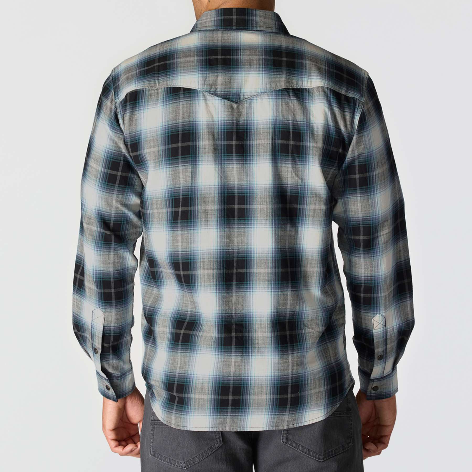 Carhartt Montana Rugged Flex Relaxed Fit Lightweight Long-Sleeve Snap-Front Plaid Shirt