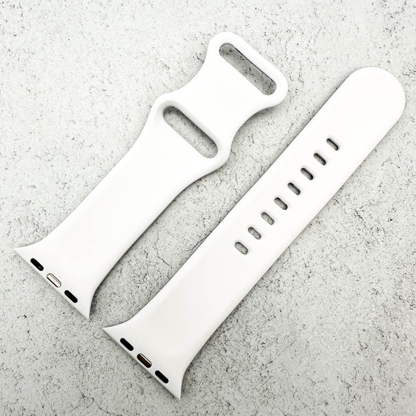 Silicone Floral Engraved Watch Strap For Apple Watch | BLACK / WHITE