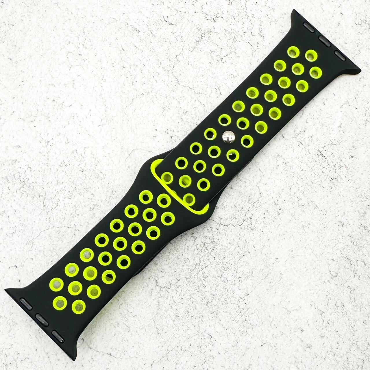Silicone Sport Watch Strap For Apple Watch | BLACK / YELLOW Secondary image