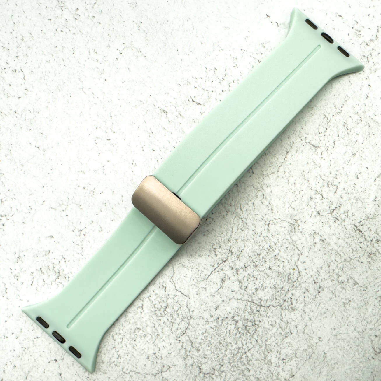 Silicone Strap With Magnetic Clasp For Apple Watch | LIGHT GREEN Secondary image