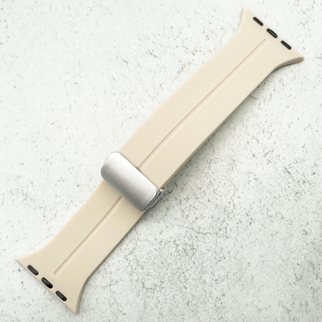 Silicone Strap With Magnetic Clasp For Apple Watch | BEIGE